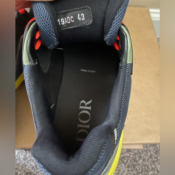 Dior x Sorayama b24 - Picture 4 of 5